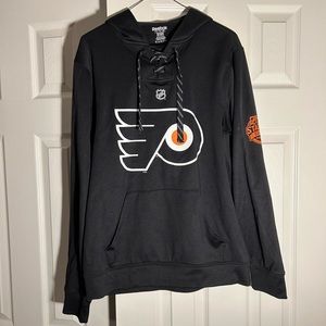 Reebok Philadelphia Flyers 2017 Stadium Series Claude Giroux Sweatshirt Small